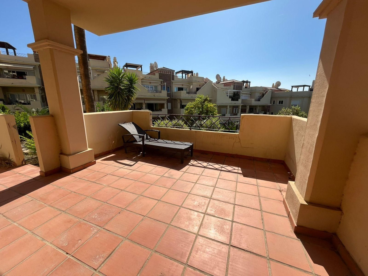 Appartement te koop in Estepona | 2 slaapkamers H5145991
