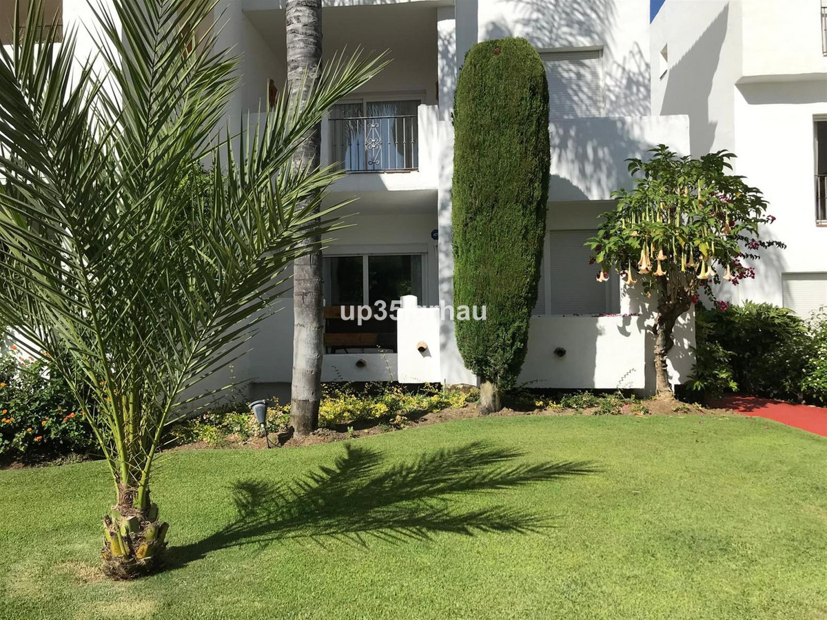 Appartement te koop in Estepona | 2 slaapkamers H5147797