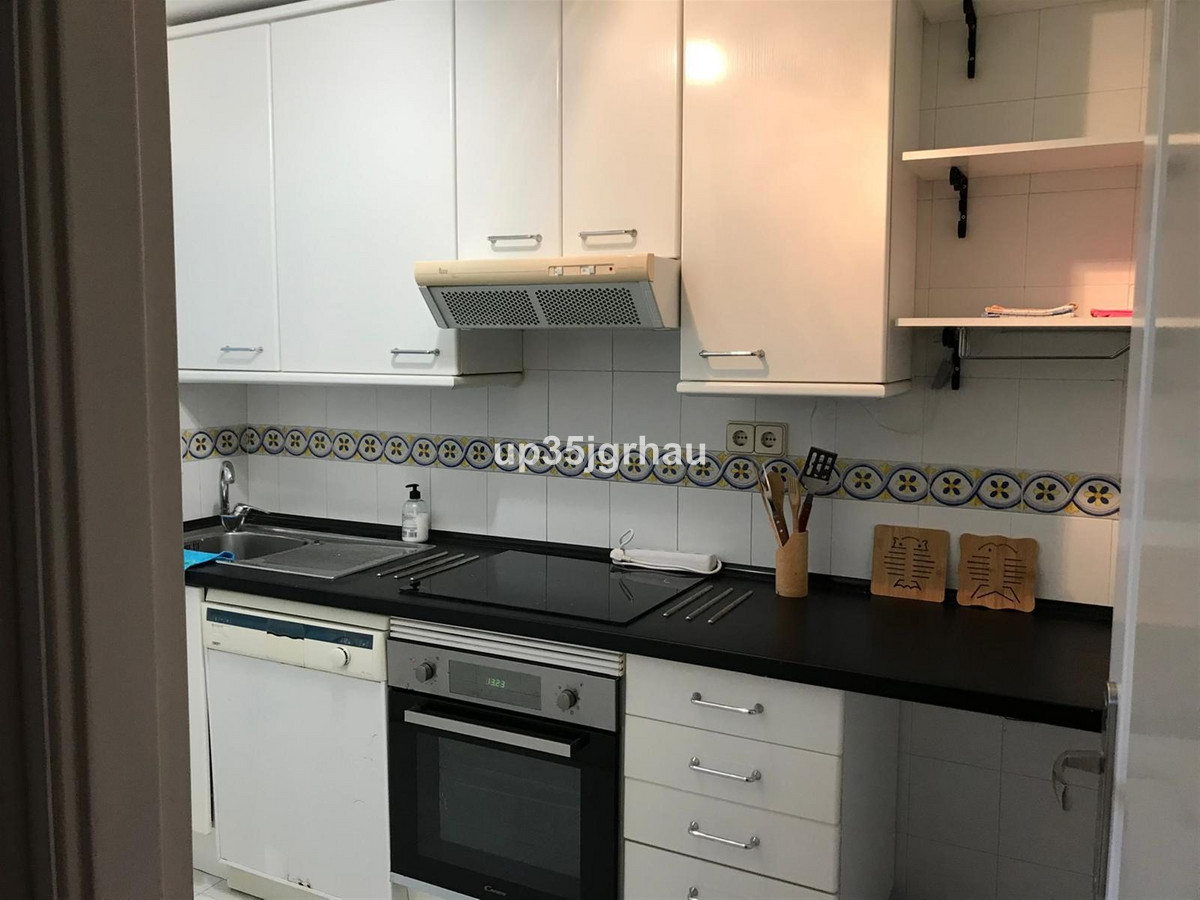Appartement te koop in Estepona | 2 slaapkamers H5147797