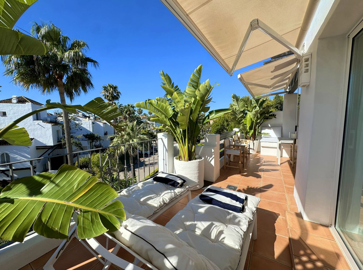 Penthouse te koop in Estepona | 2 slaapkamers H5151607