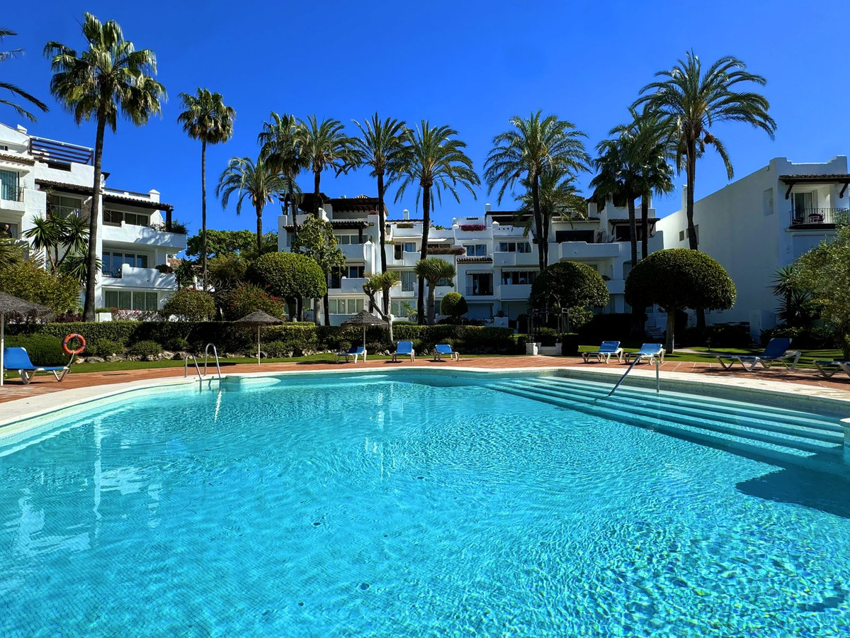 Penthouse te koop in Estepona | 2 slaapkamers H5151607