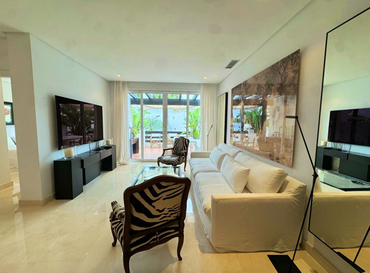 Penthouse te koop in Estepona | 2 slaapkamers H5151607