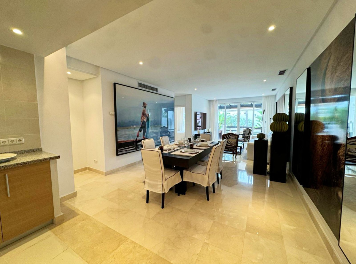 Penthouse te koop in Estepona | 2 slaapkamers H5151607
