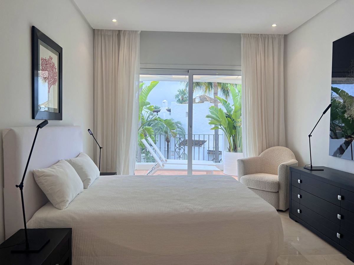 Penthouse te koop in Estepona | 2 slaapkamers H5151607