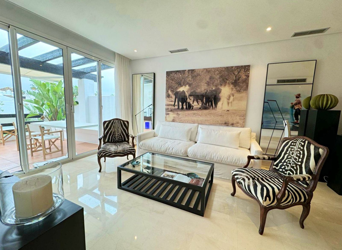 Penthouse te koop in Estepona | 2 slaapkamers H5151607