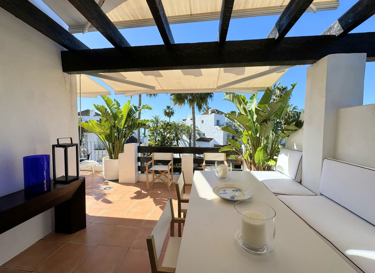 Penthouse te koop in Estepona | 2 slaapkamers H5151607