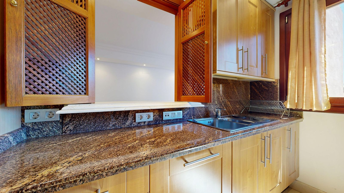 Appartement te koop in Estepona | 2 slaapkamers H5152066