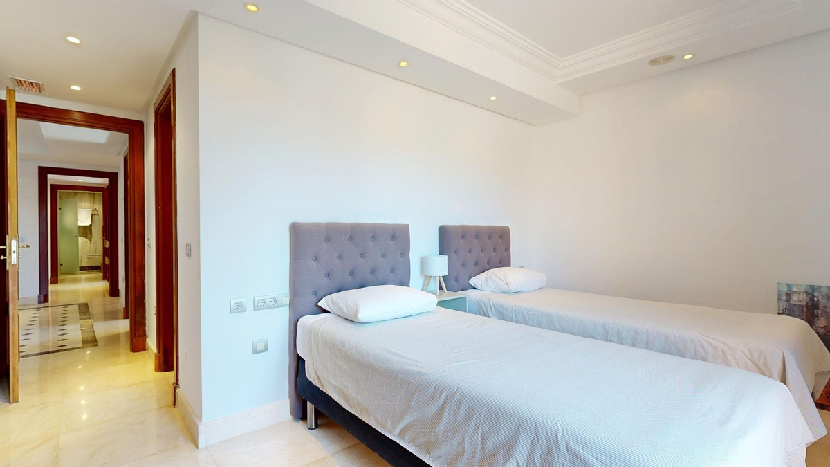 Appartement te koop in Estepona | 2 slaapkamers H5152066