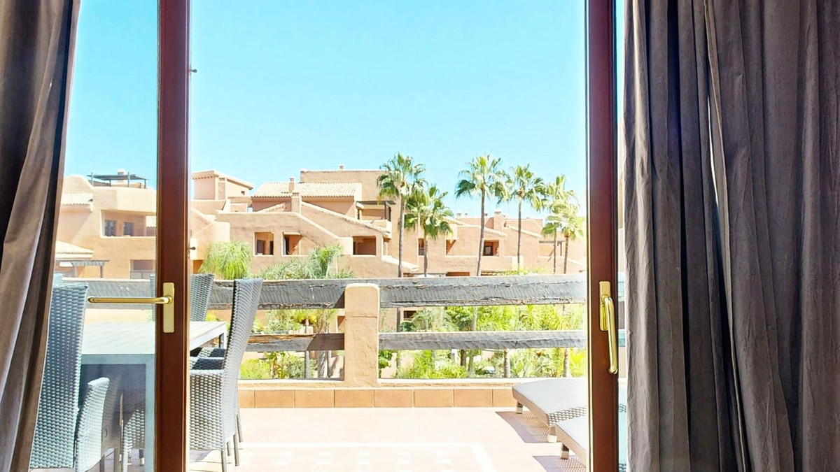 Appartement te koop in Estepona | 2 slaapkamers H5152066