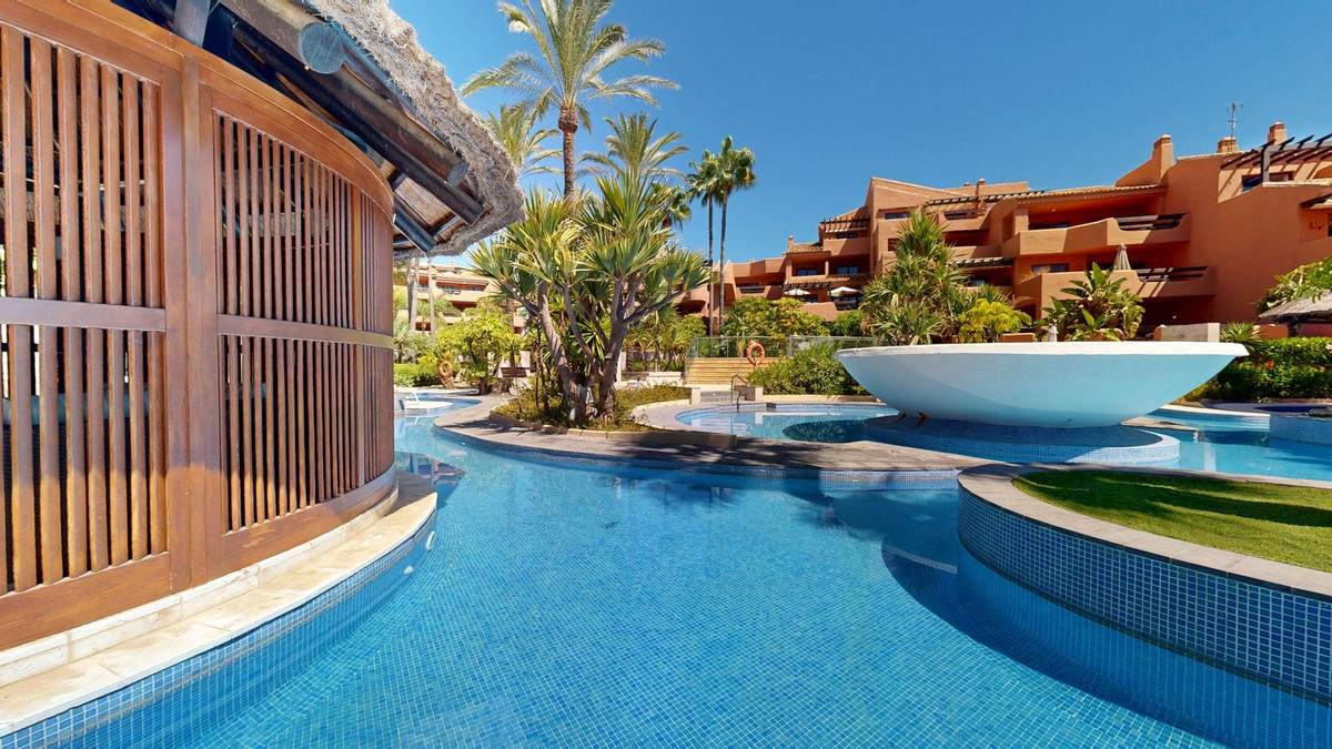 Appartement te koop in Estepona | 2 slaapkamers H5152066