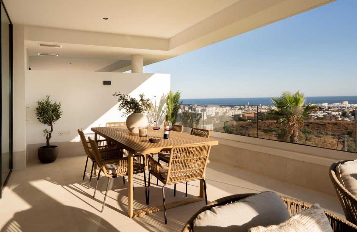 Appartement te koop in Estepona | 3 slaapkamers H5153245
