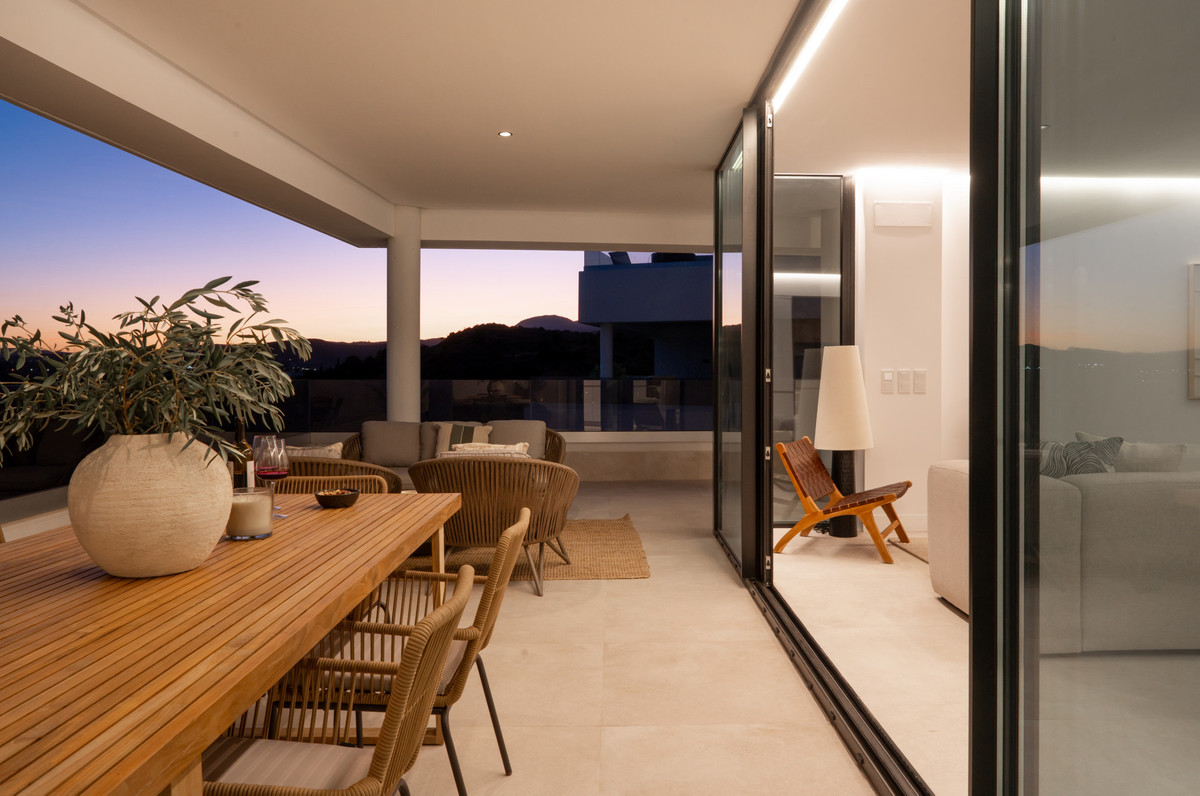 Appartement te koop in Estepona | 3 slaapkamers H5153245