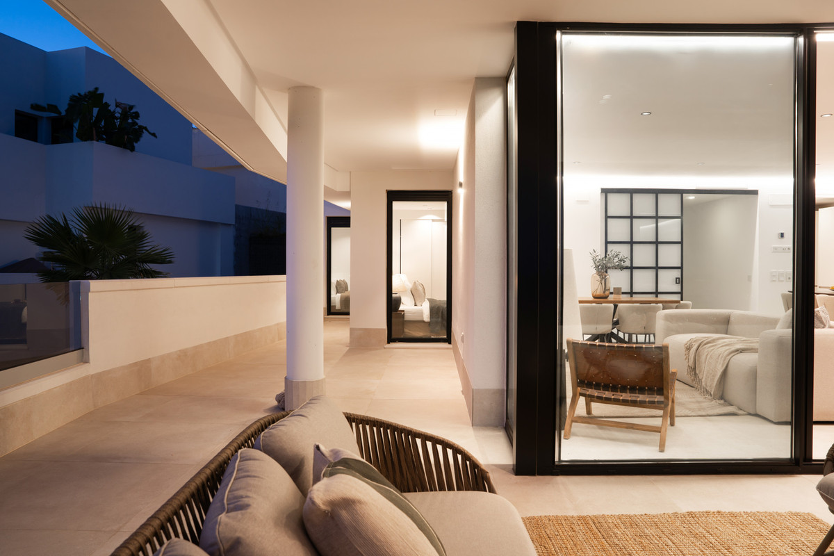Appartement te koop in Estepona | 3 slaapkamers H5153245