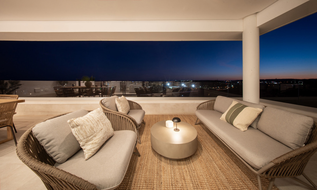 Appartement te koop in Estepona | 3 slaapkamers H5153245