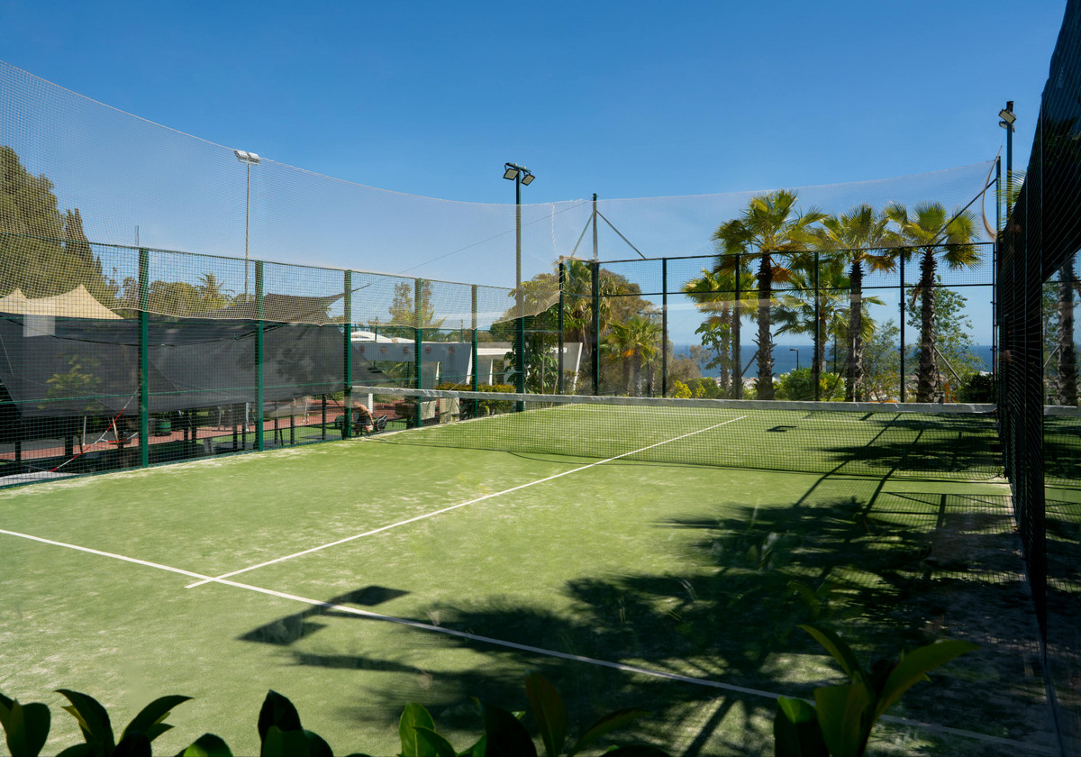 Appartement te koop in Estepona | 3 slaapkamers H5153245