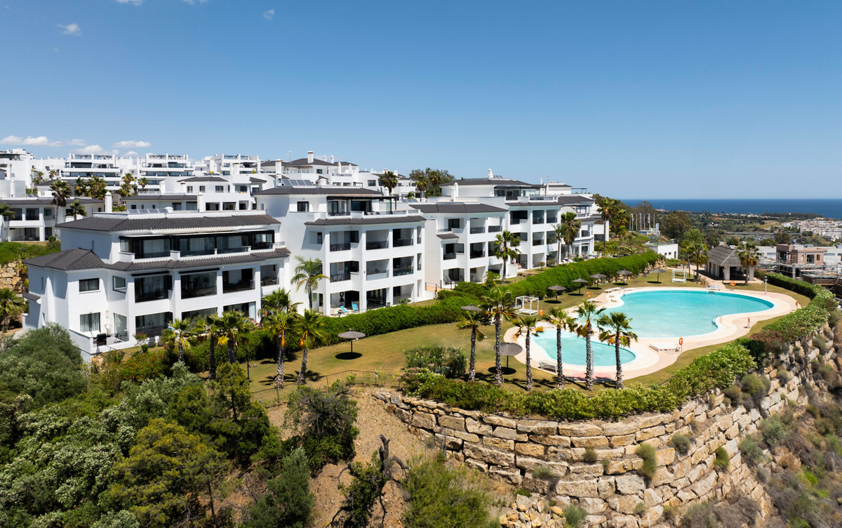 Appartement te koop in Estepona | 3 slaapkamers H5153245