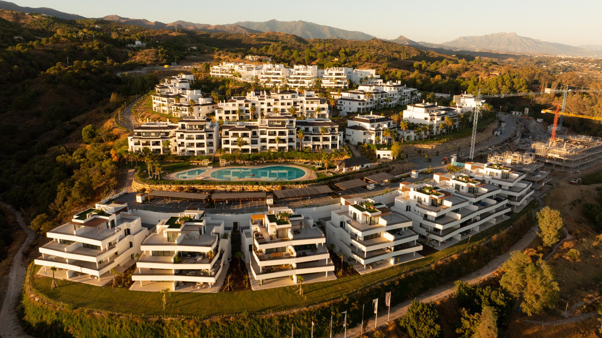Appartement te koop in Estepona | 3 slaapkamers H5153245