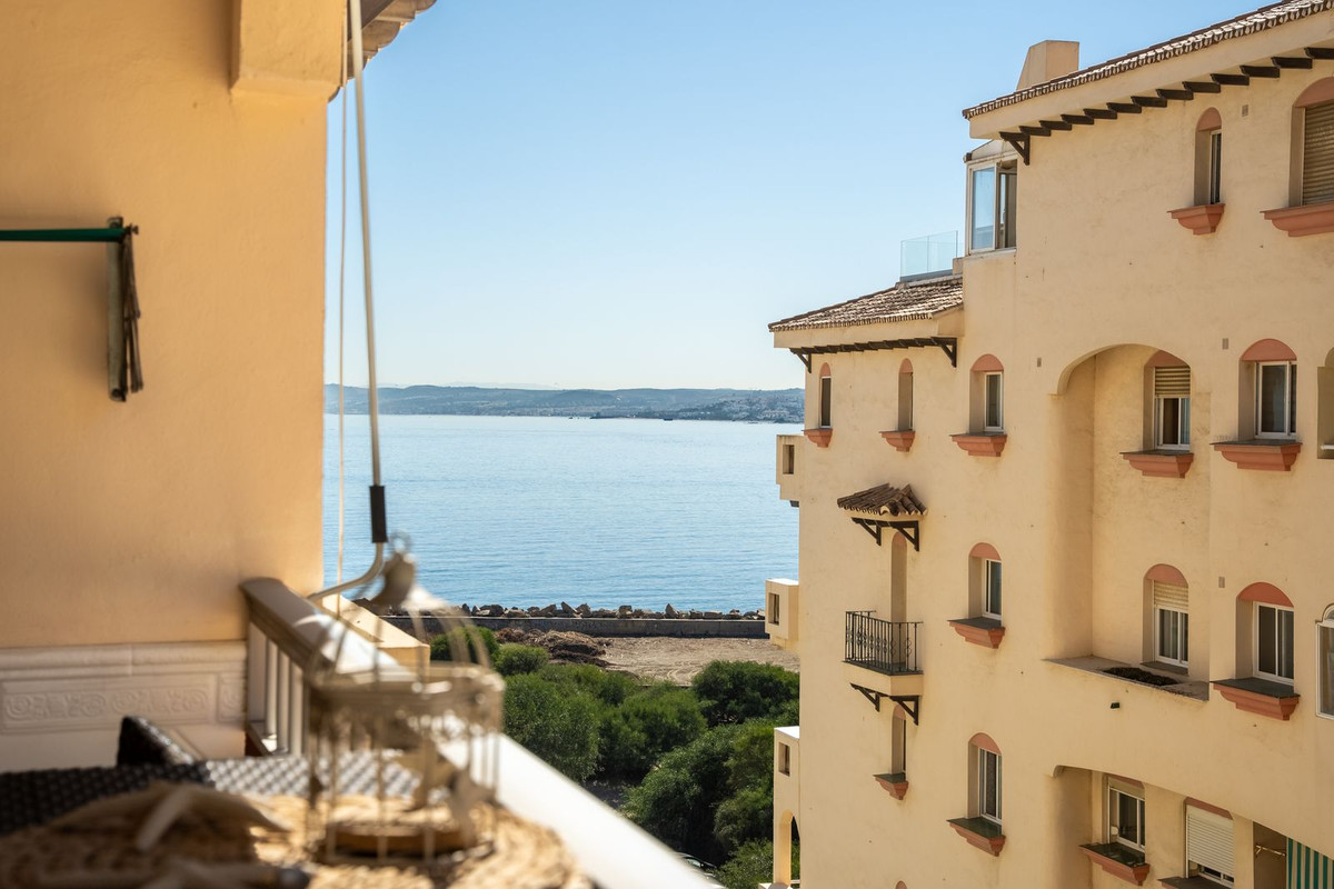 Appartement te koop in Estepona | 2 slaapkamers H5153647
