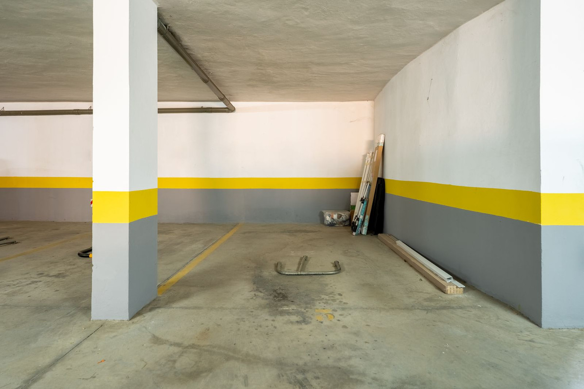 Appartement te koop in Estepona | 2 slaapkamers H5153647