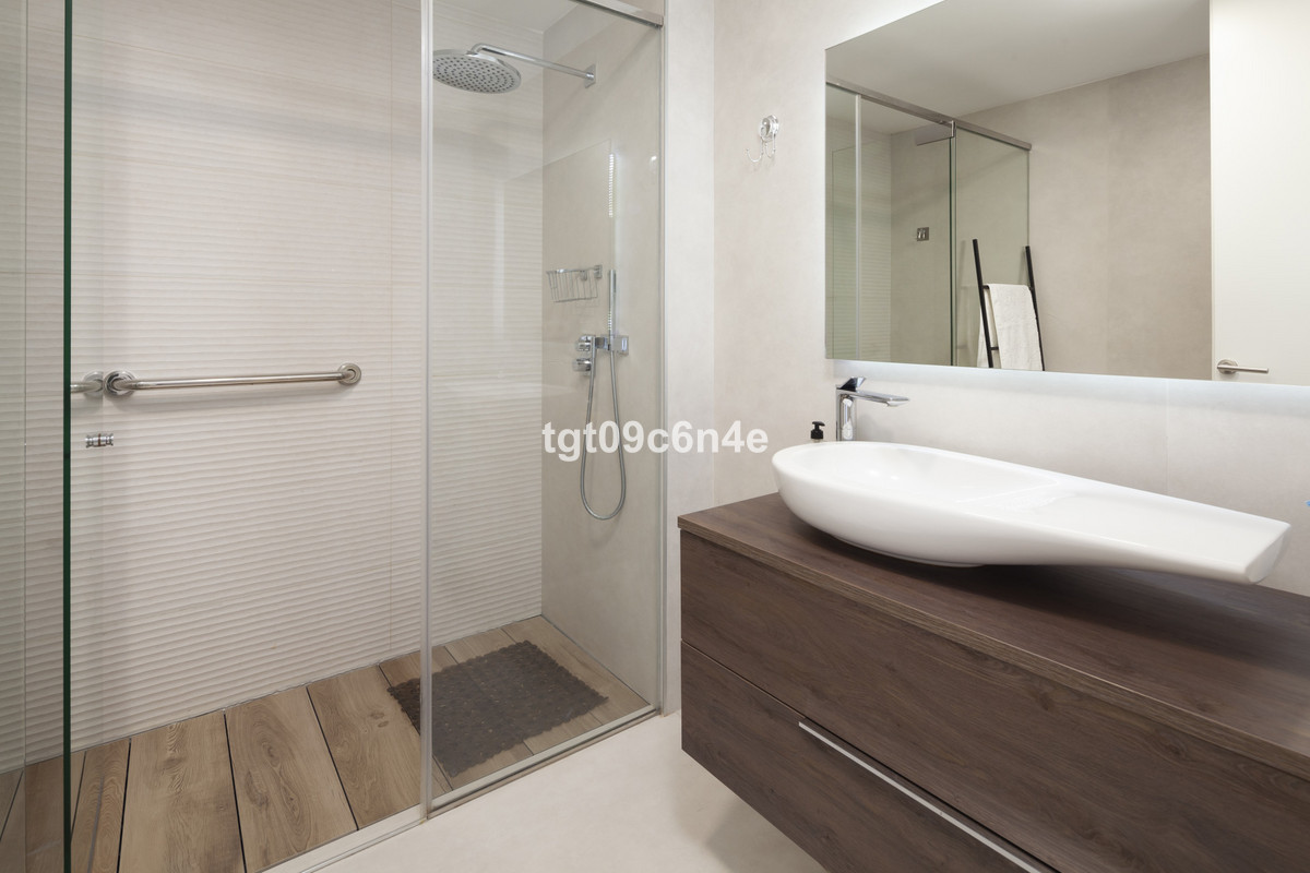 Appartement te koop in Estepona | 3 slaapkamers H5154649