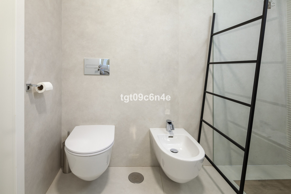 Appartement te koop in Estepona | 3 slaapkamers H5154649