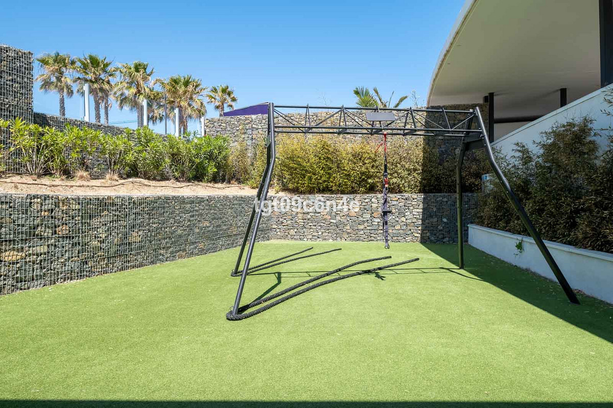 Appartement te koop in Estepona | 3 slaapkamers H5154649