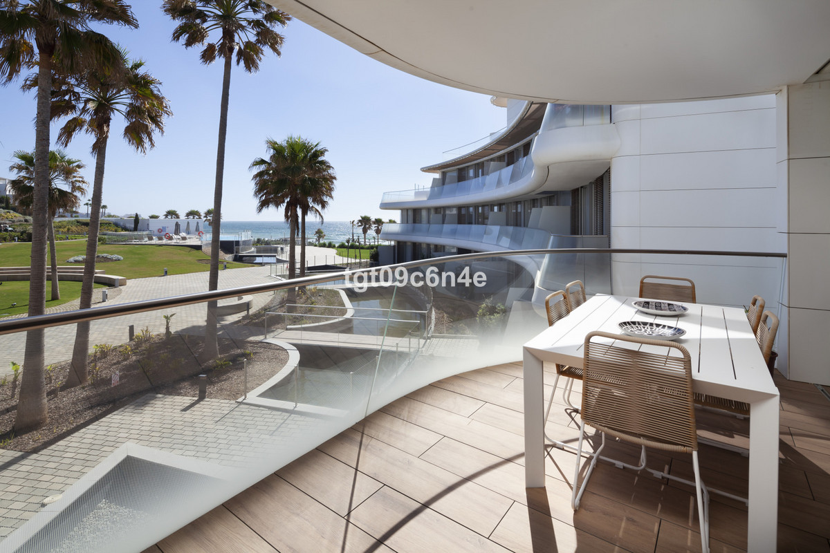 Appartement te koop in Estepona | 3 slaapkamers H5154649