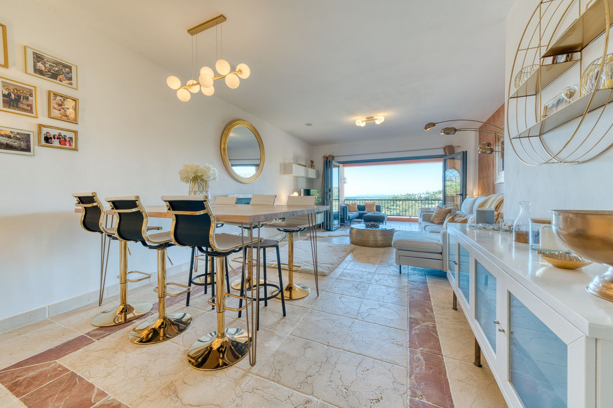 Appartement te koop in Estepona | 2 slaapkamers H5155078