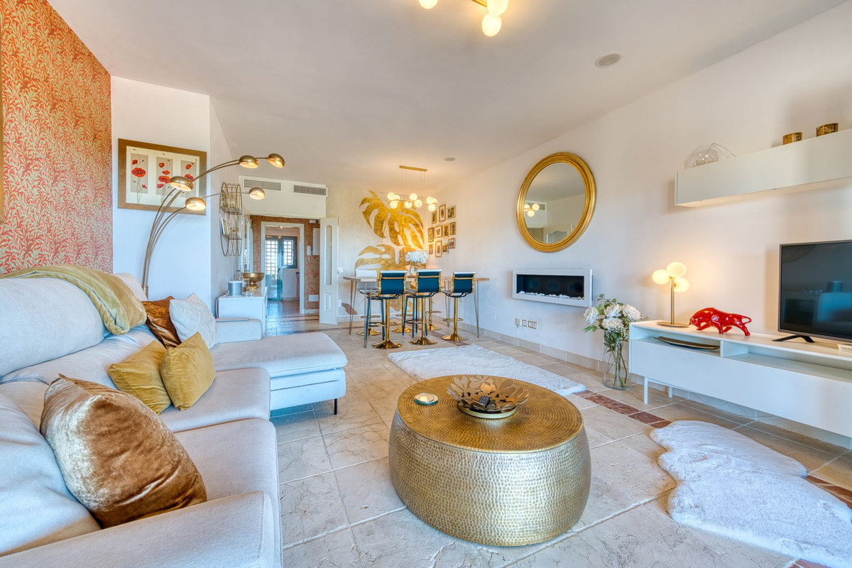 Appartement te koop in Estepona | 2 slaapkamers H5155078