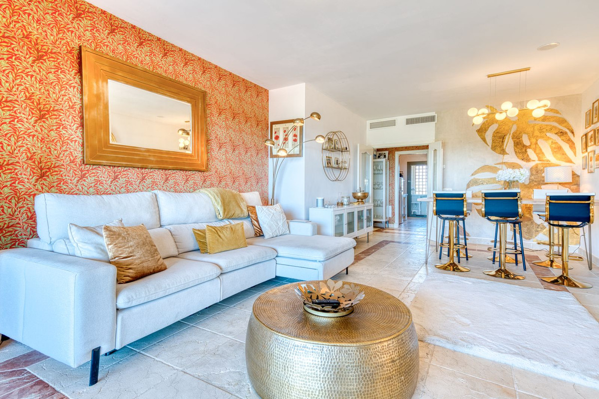 Appartement te koop in Estepona | 2 slaapkamers H5155078