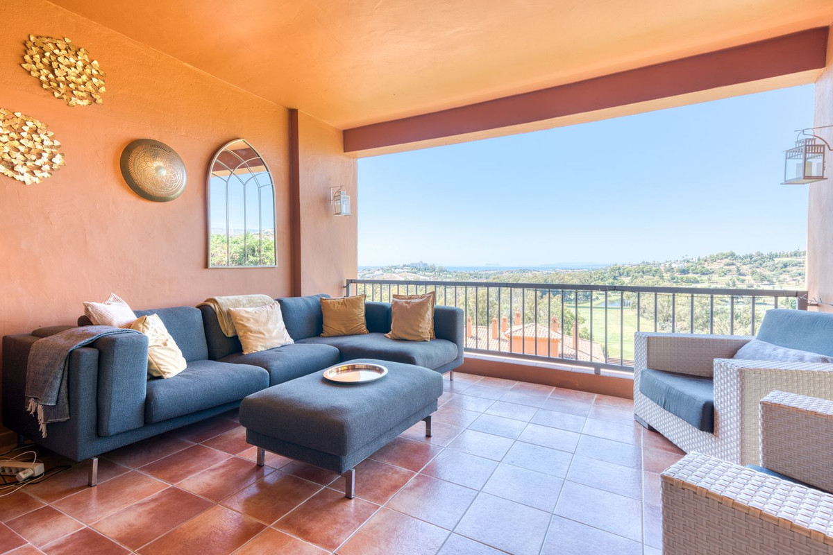 Appartement te koop in Estepona | 2 slaapkamers H5155078