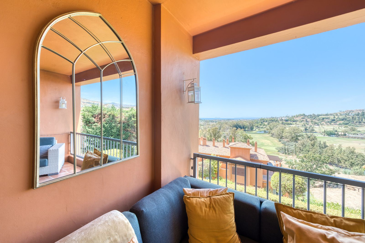 Appartement te koop in Estepona | 2 slaapkamers H5155078