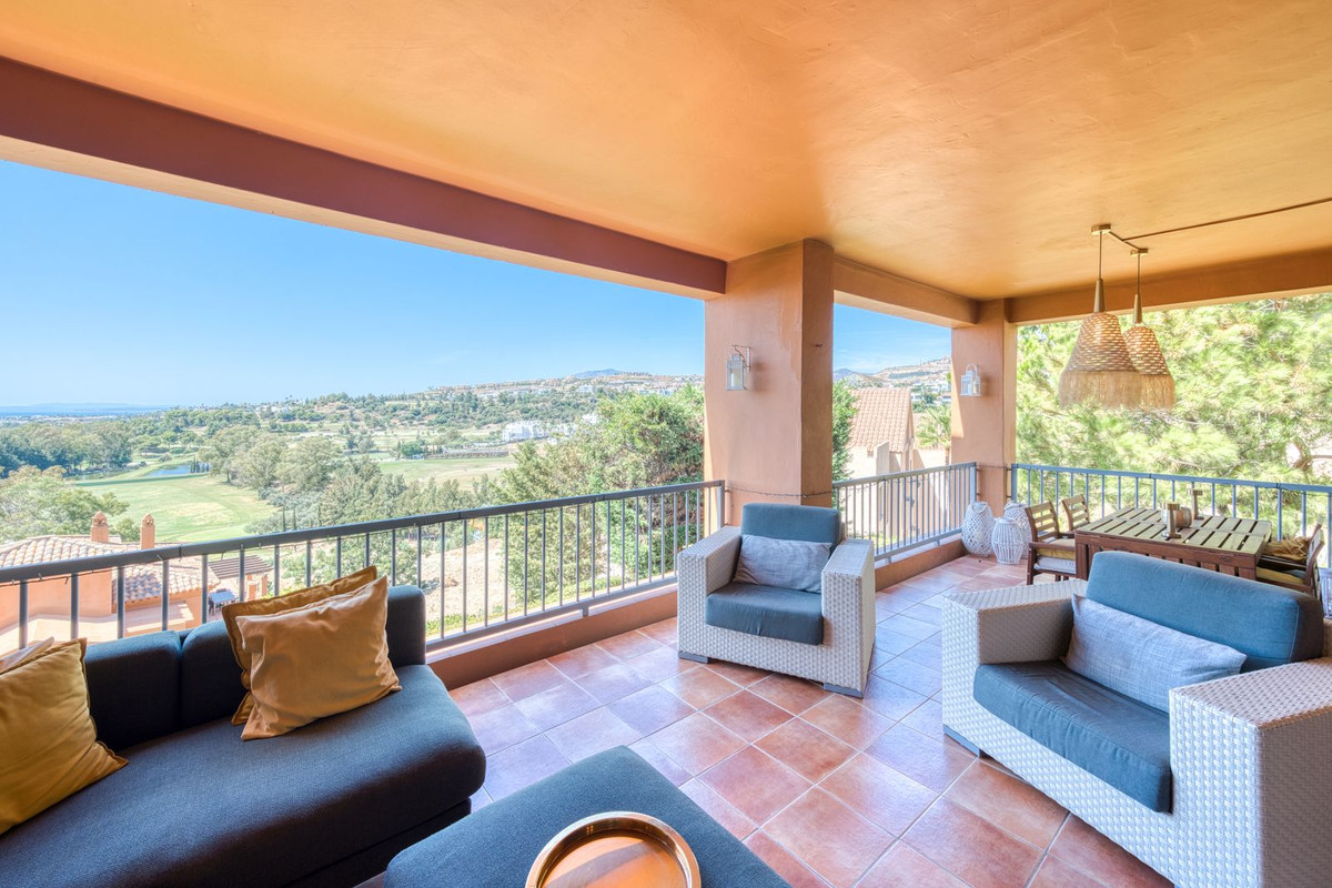 Appartement te koop in Estepona | 2 slaapkamers H5155078