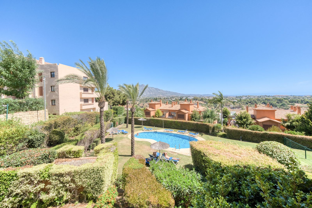 Appartement te koop in Estepona | 2 slaapkamers H5155078