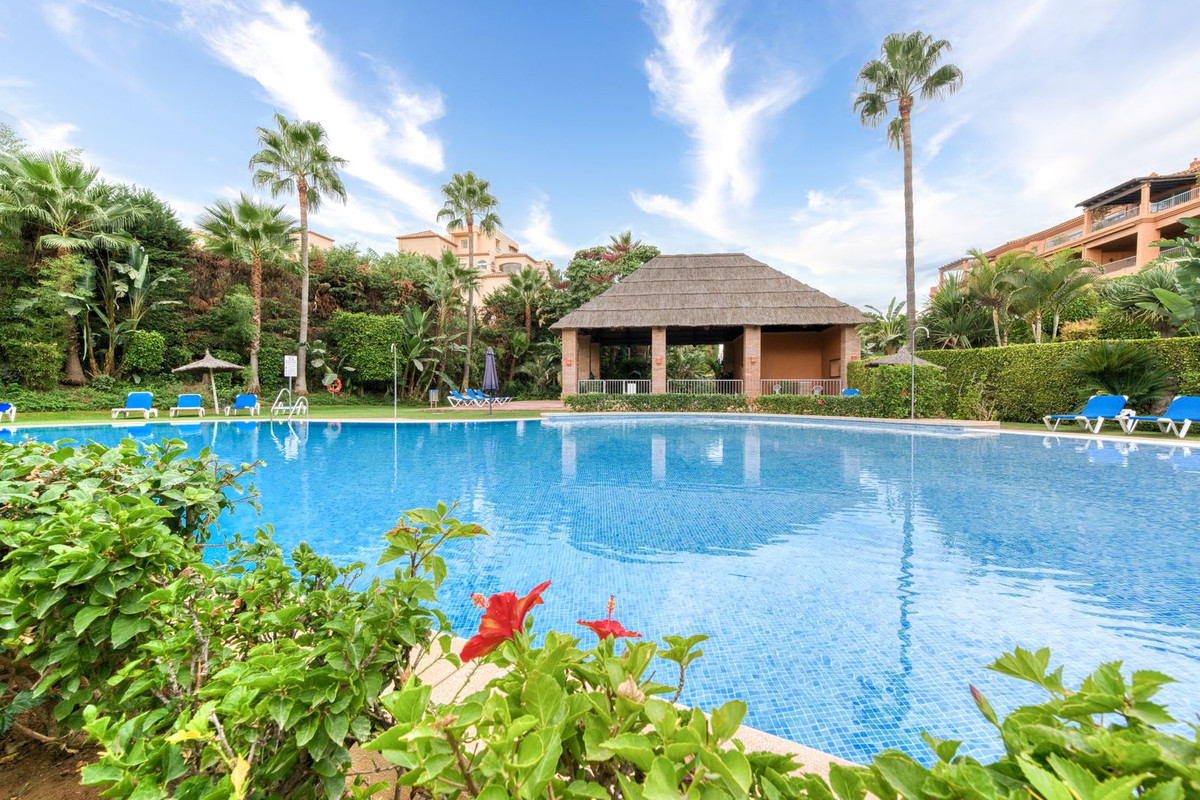 Appartement te koop in Estepona | 2 slaapkamers H5155078