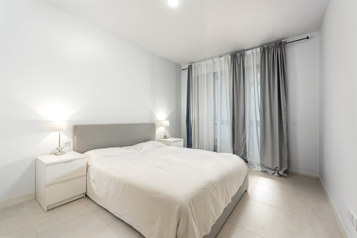 Appartement te koop in Estepona | 2 slaapkamers H5155375