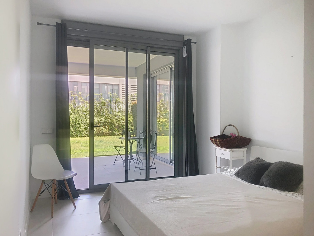 Appartement te koop in Estepona | 2 slaapkamers H5155375