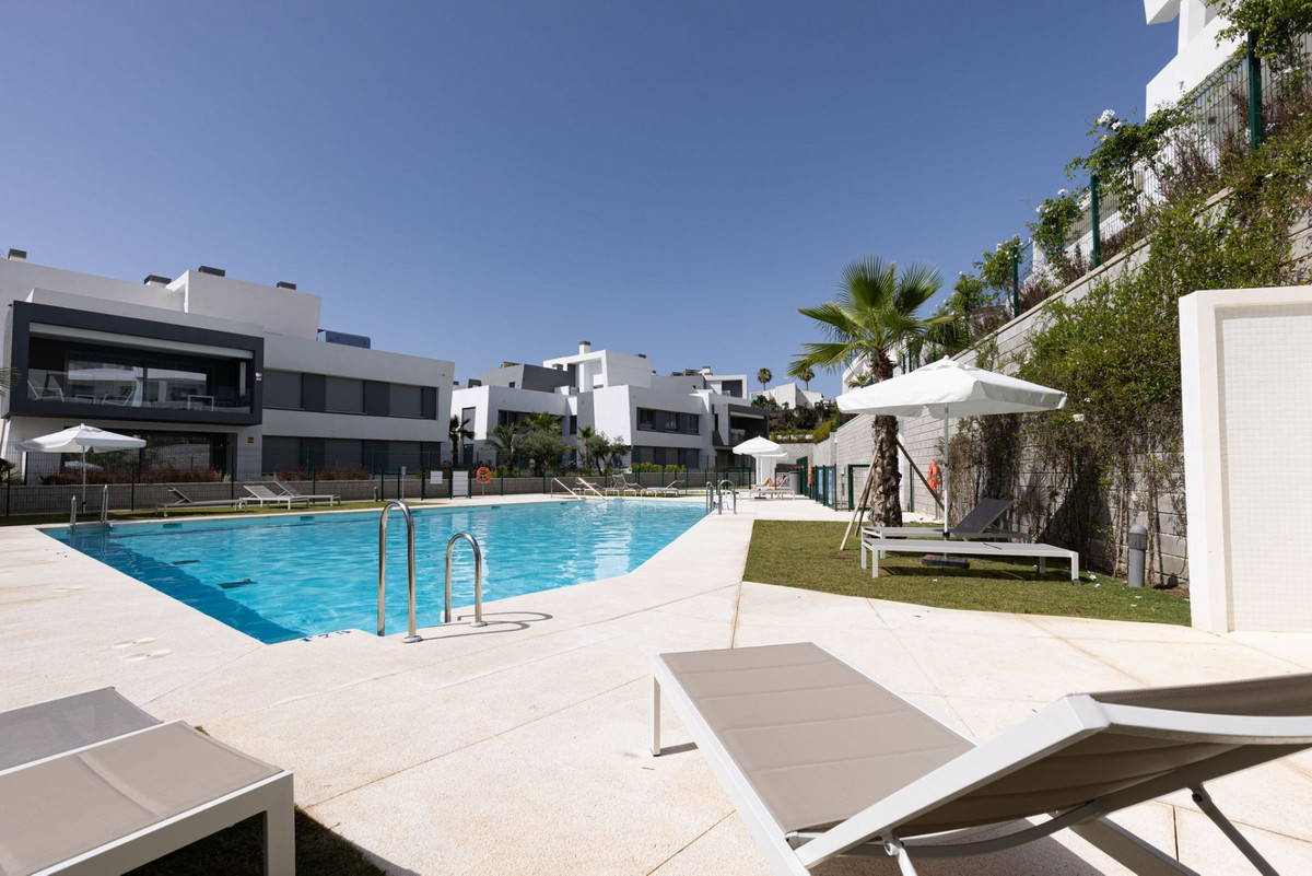 Appartement te koop in Estepona | 2 slaapkamers H5155375