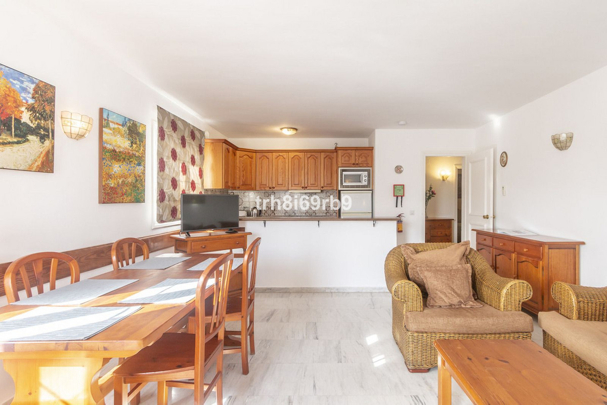 Appartement te koop in Estepona | 2 slaapkamers H5155996