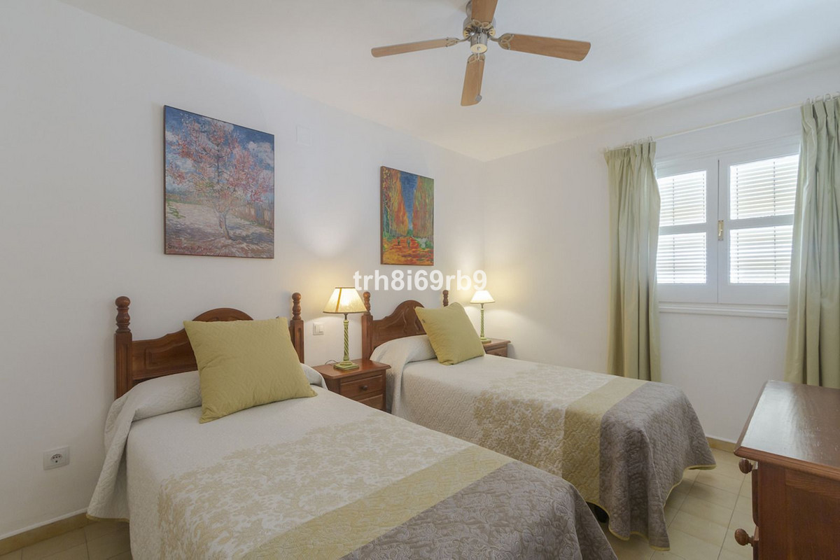 Appartement te koop in Estepona | 2 slaapkamers H5155996