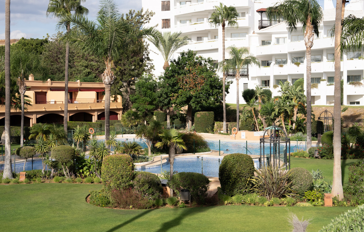 Appartement te koop in Estepona | 3 slaapkamers H5157901