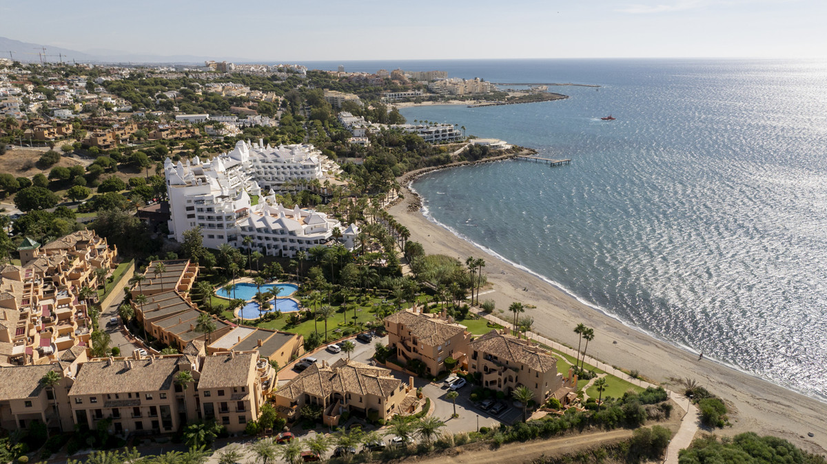 Appartement te koop in Estepona | 3 slaapkamers H5157901