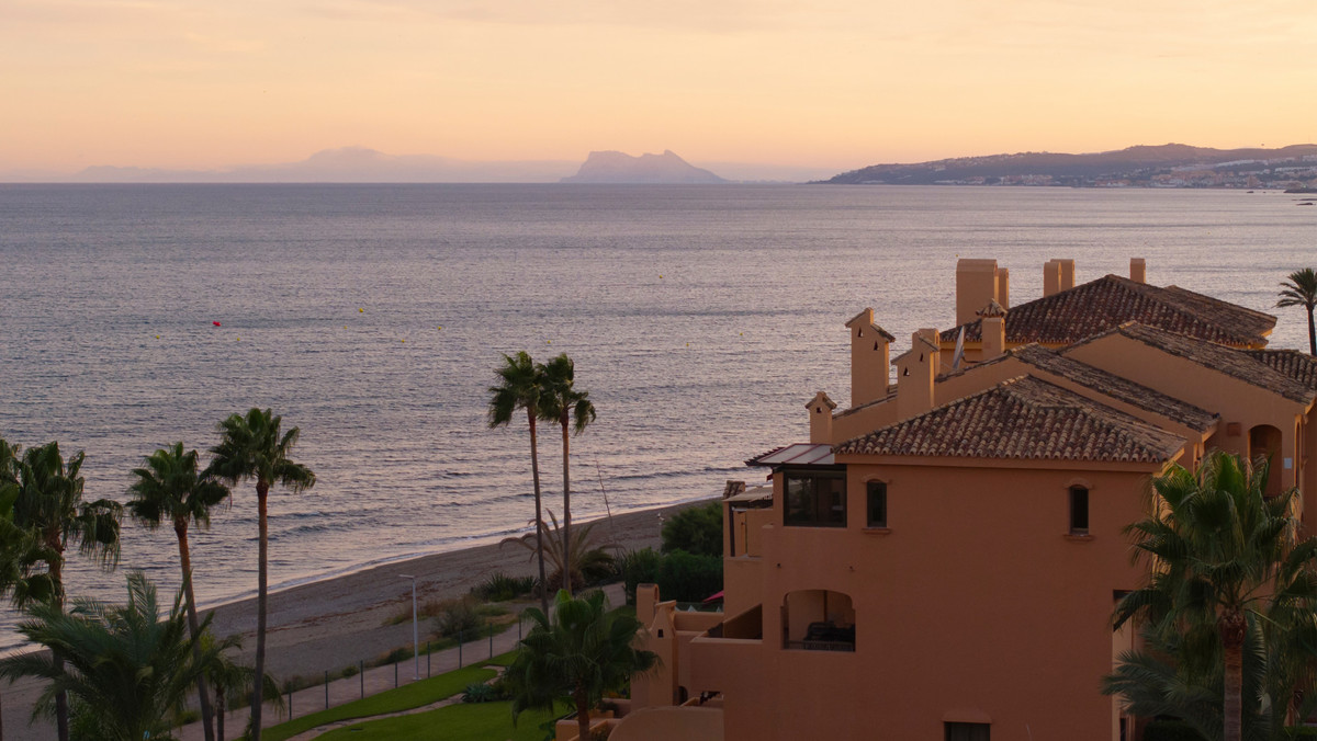 Appartement te koop in Estepona | 3 slaapkamers H5157901