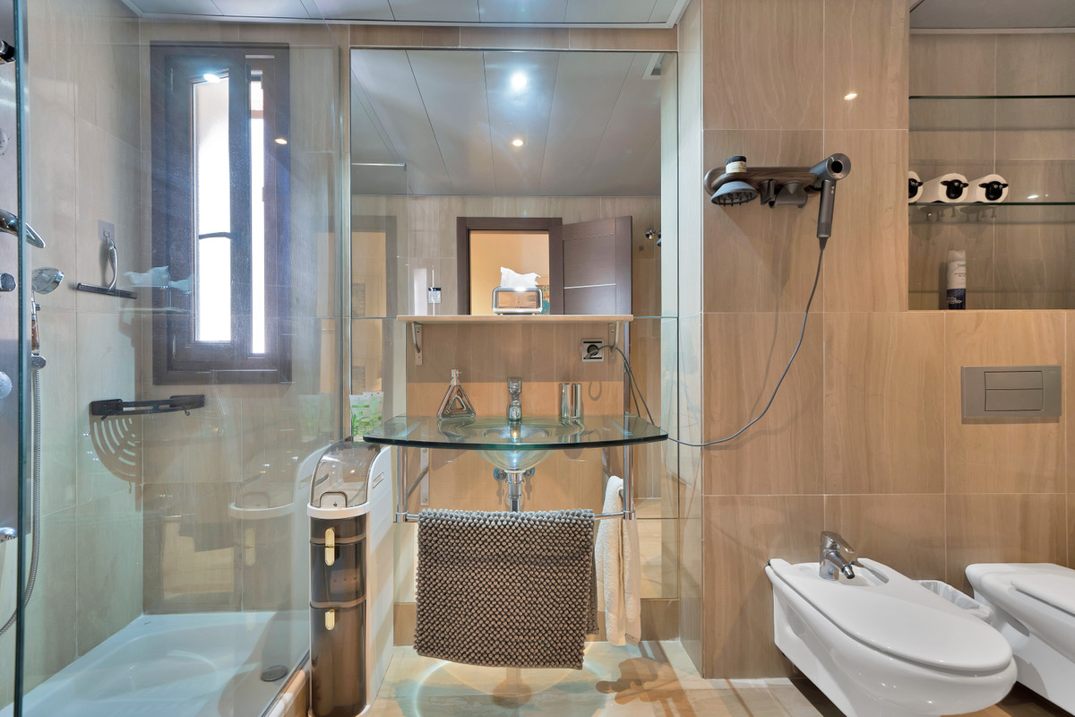 Appartement te koop in Estepona | 3 slaapkamers H5157919