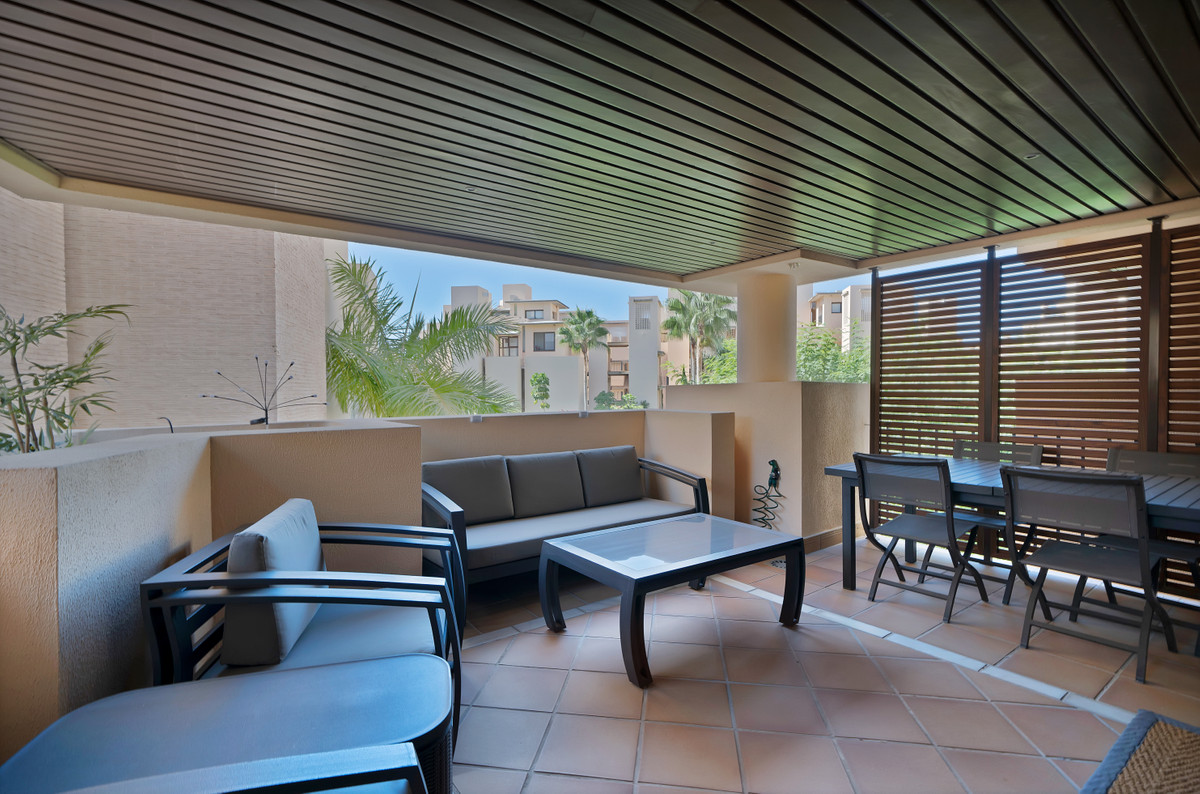 Appartement te koop in Estepona | 3 slaapkamers H5157919