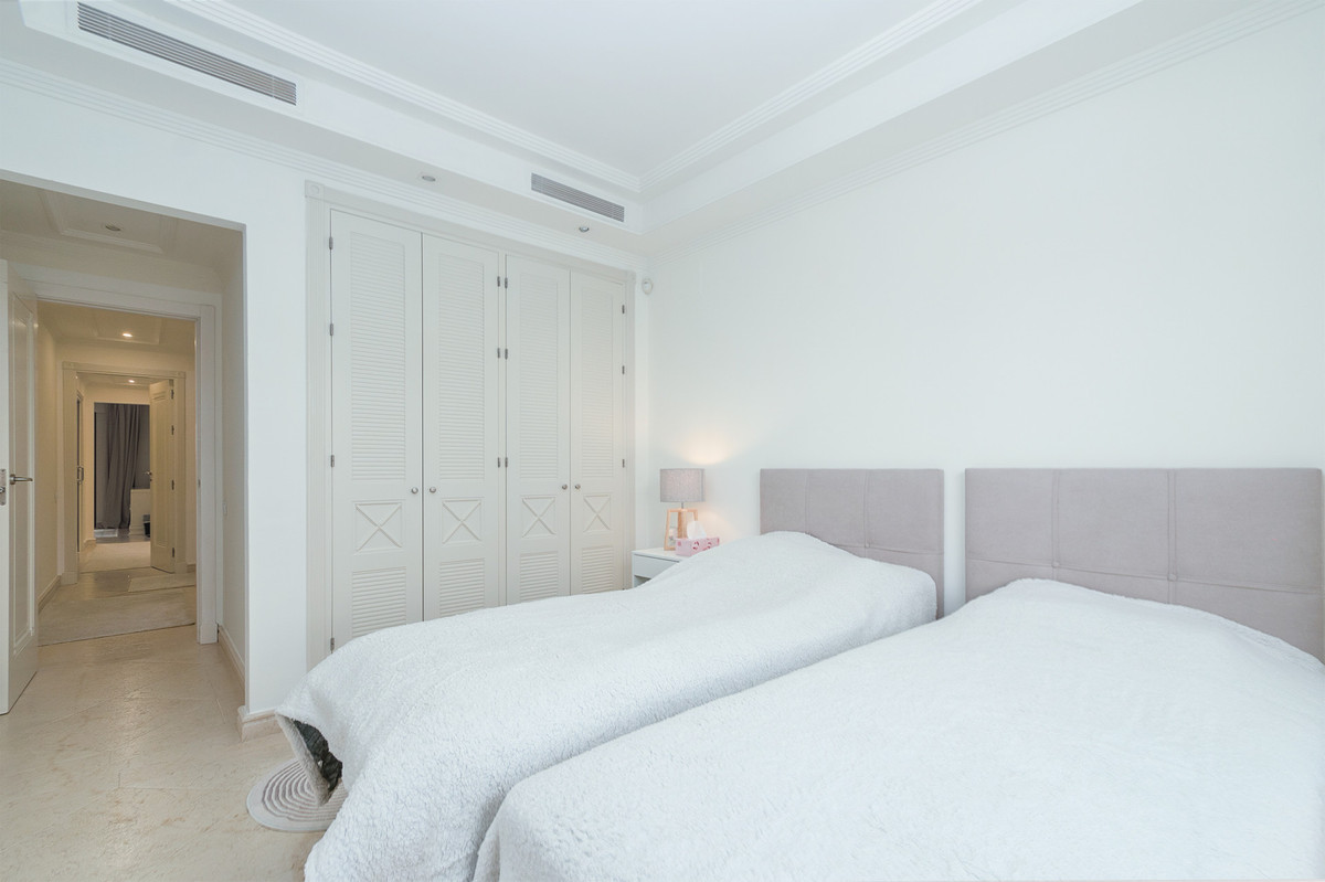 Appartement te koop in Estepona | 3 slaapkamers H5159005