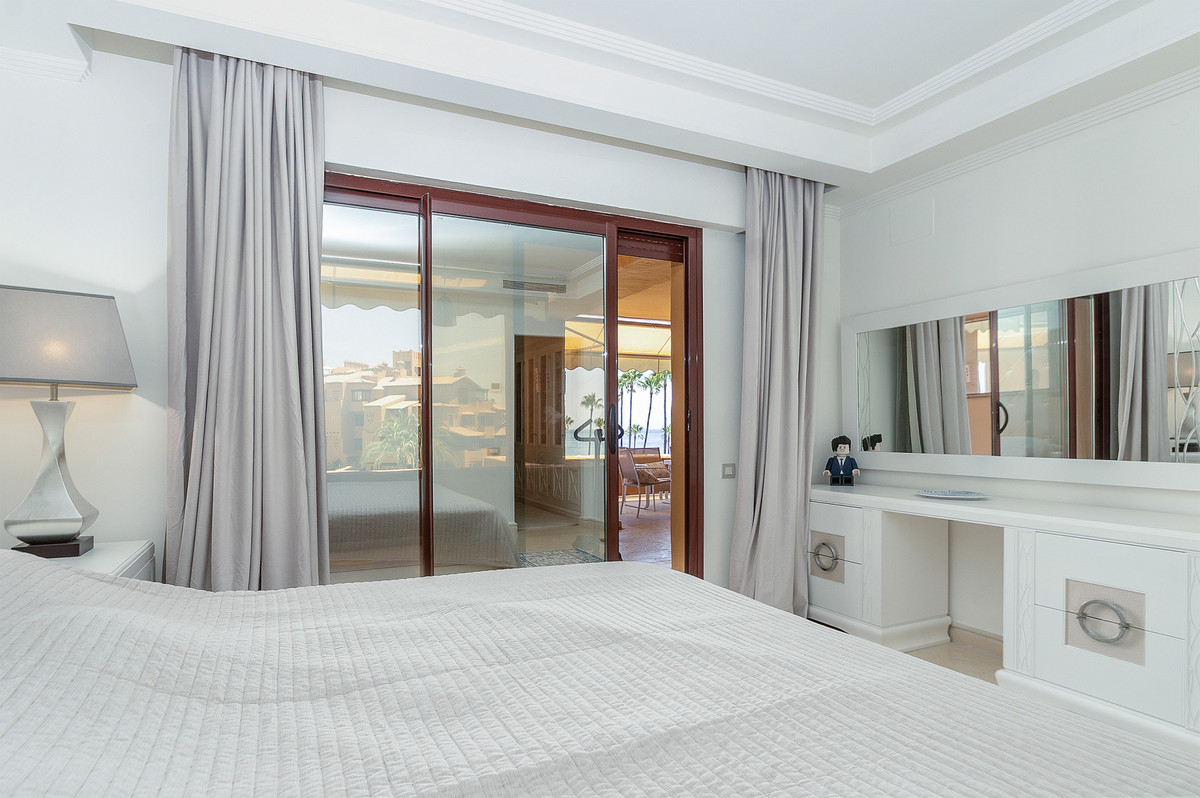 Appartement te koop in Estepona | 3 slaapkamers H5159005