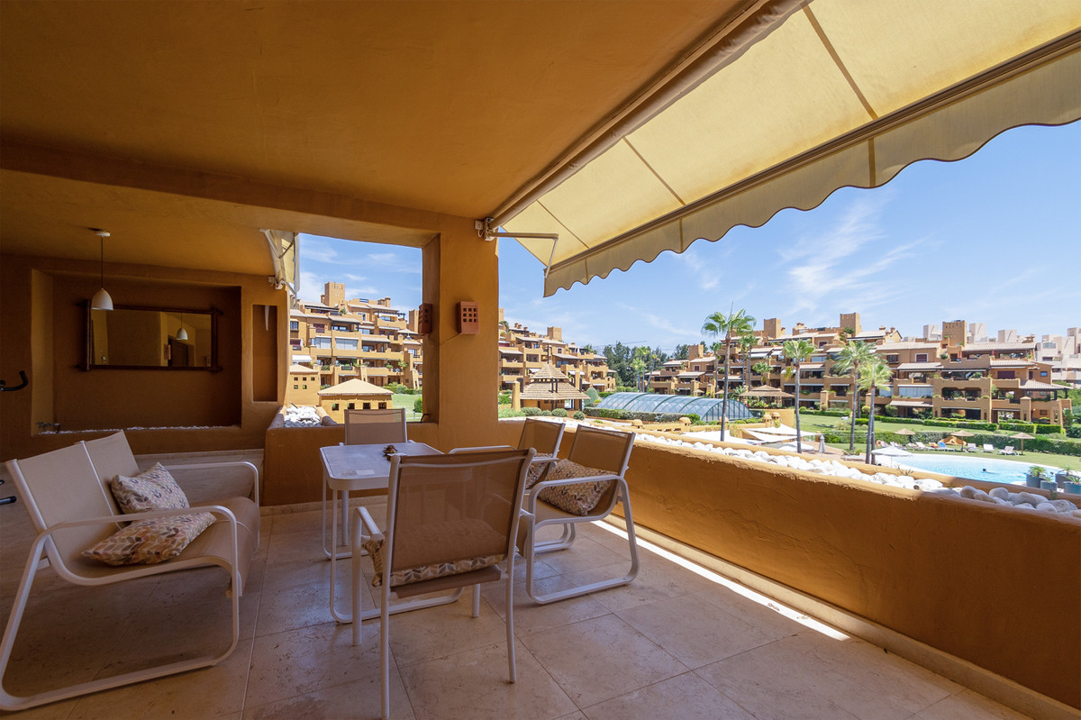 Appartement te koop in Estepona | 3 slaapkamers H5159005