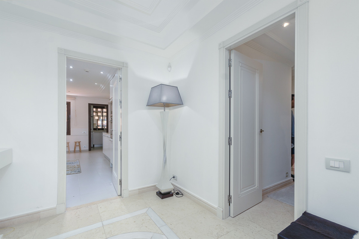 Appartement te koop in Estepona | 3 slaapkamers H5159005