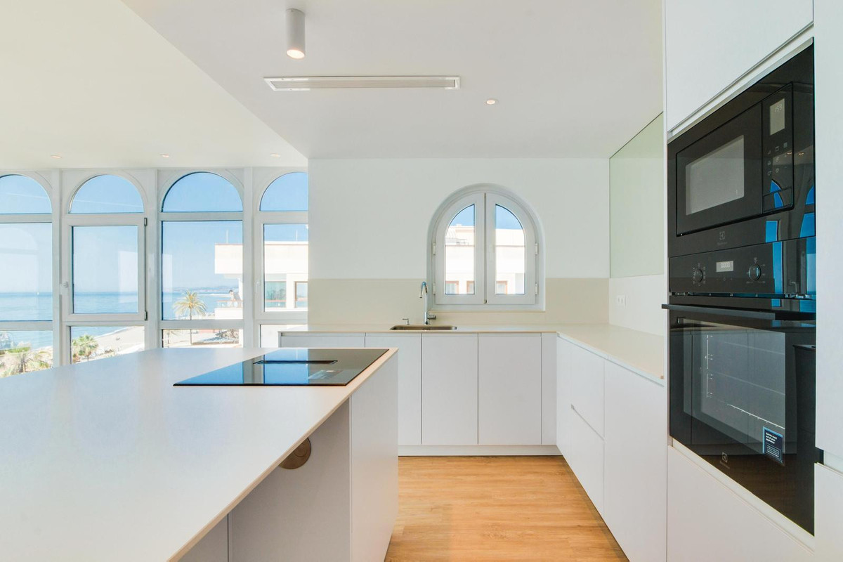 Penthouse te koop in Estepona | 3 slaapkamers H5159074